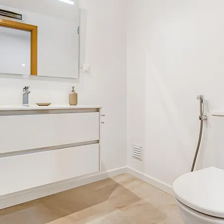Uptown Urban Escape By Lovelystay Apartman Lisboa
