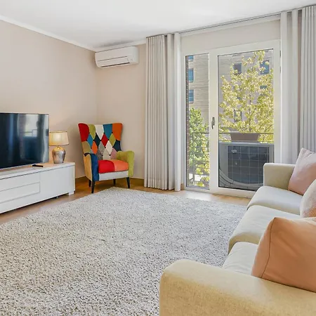 Uptown Urban Escape By Lovelystay Lisboa